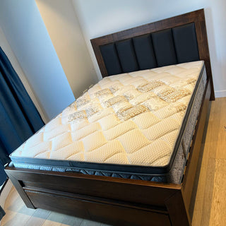 QUEEN MATTRESS