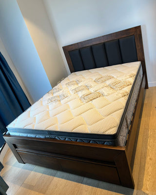 QUEEN MATTRESS