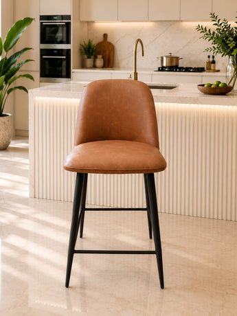 Luca Tan PU Leather Bar Stool – Modern Upholstered Kitchen Stool with Black Metal Legs